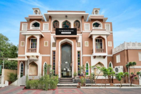 Super Townhouse Mansarovar Near Metro Station